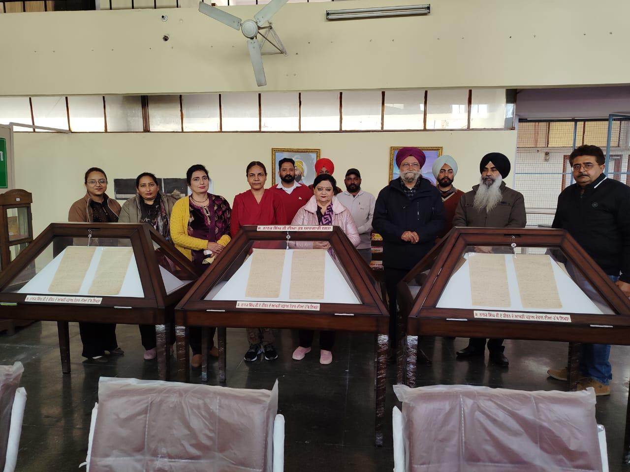 Family of novelist Nanak Singh donates his personal belongings to Bhasha Vibhag Punjab